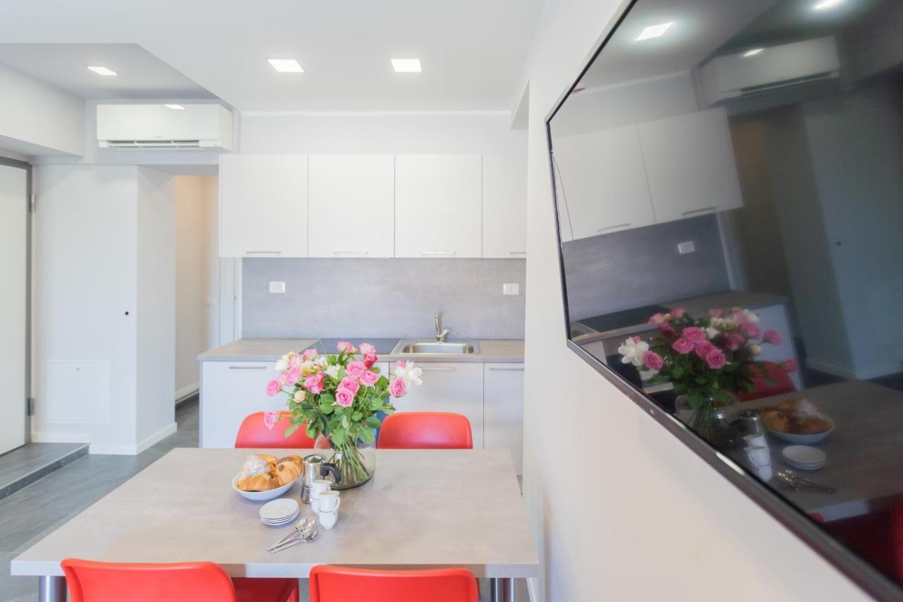 Sant'Agostino Apartments By Rent All Como Exterior foto