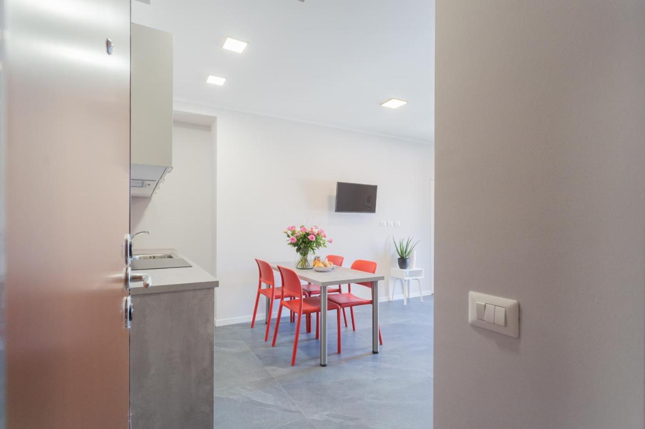 Sant'Agostino Apartments By Rent All Como Exterior foto